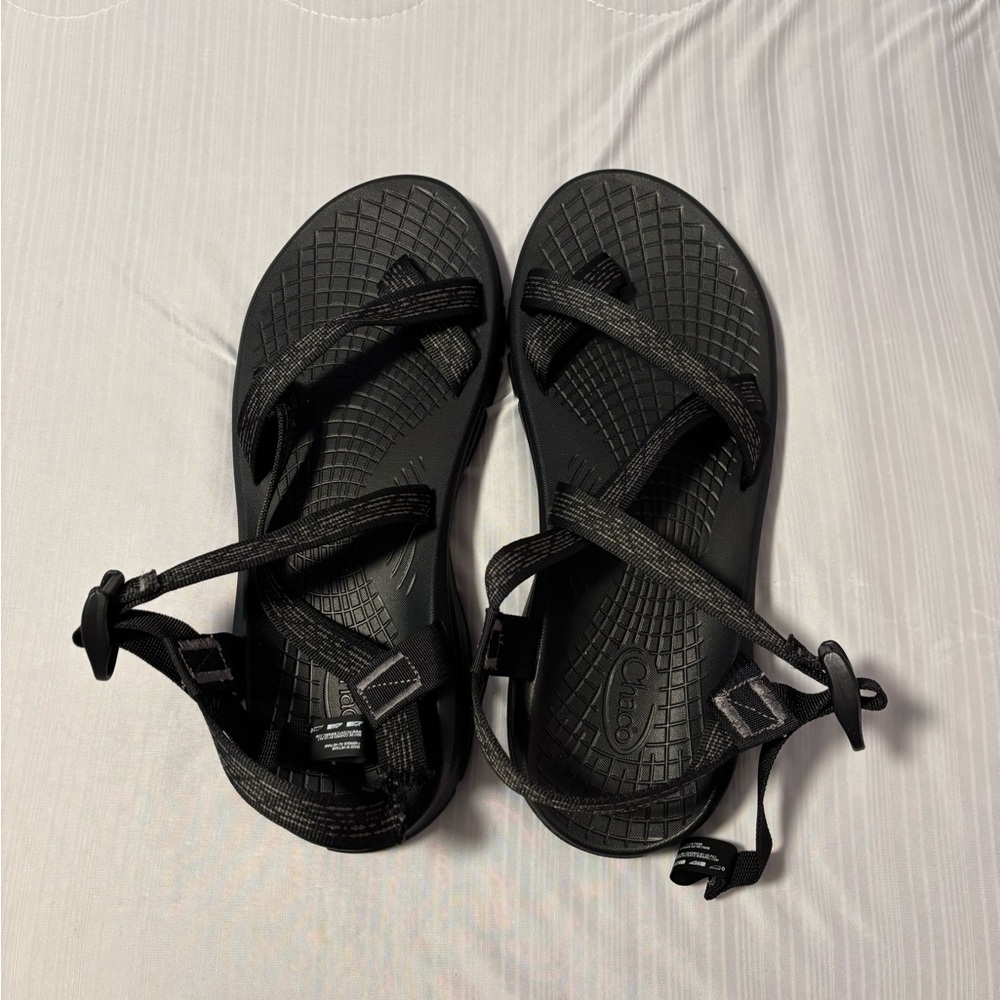 Men’s Chaco sandals, NWOT